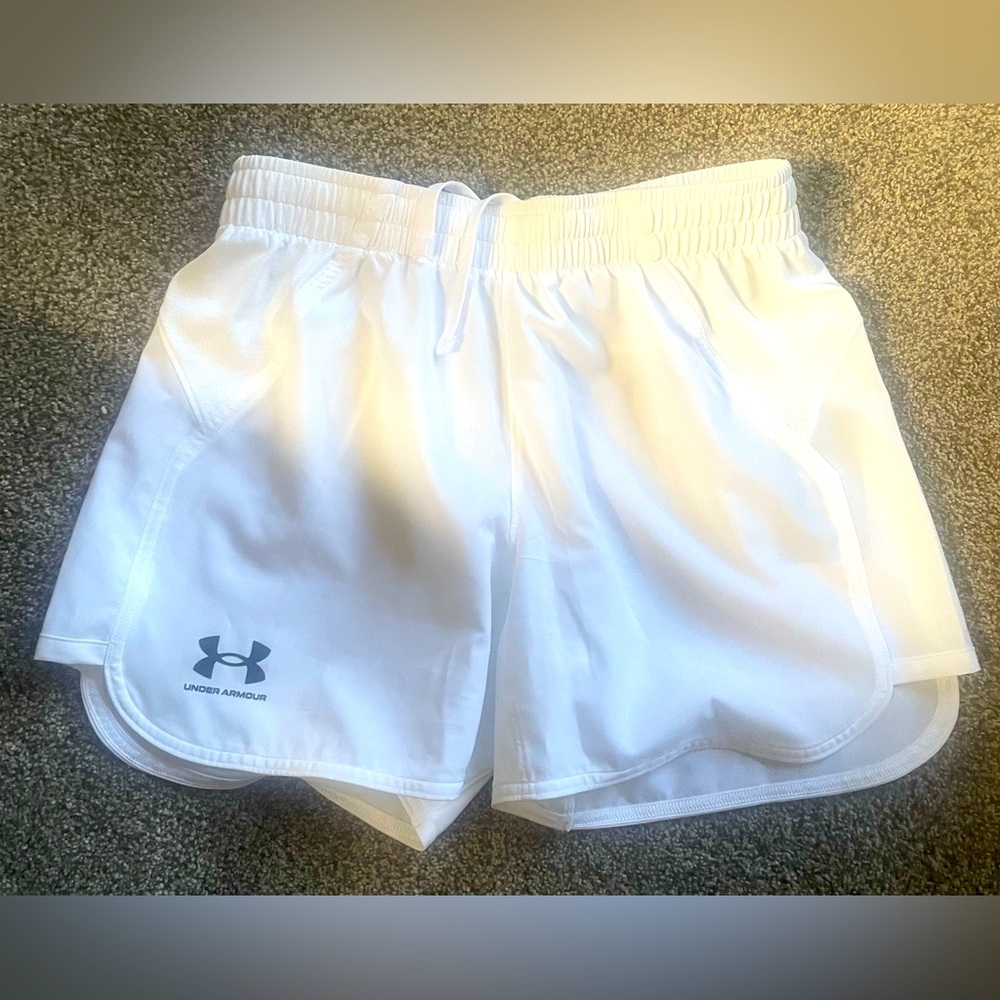 NWT Under Armour XS Women’s Shorts